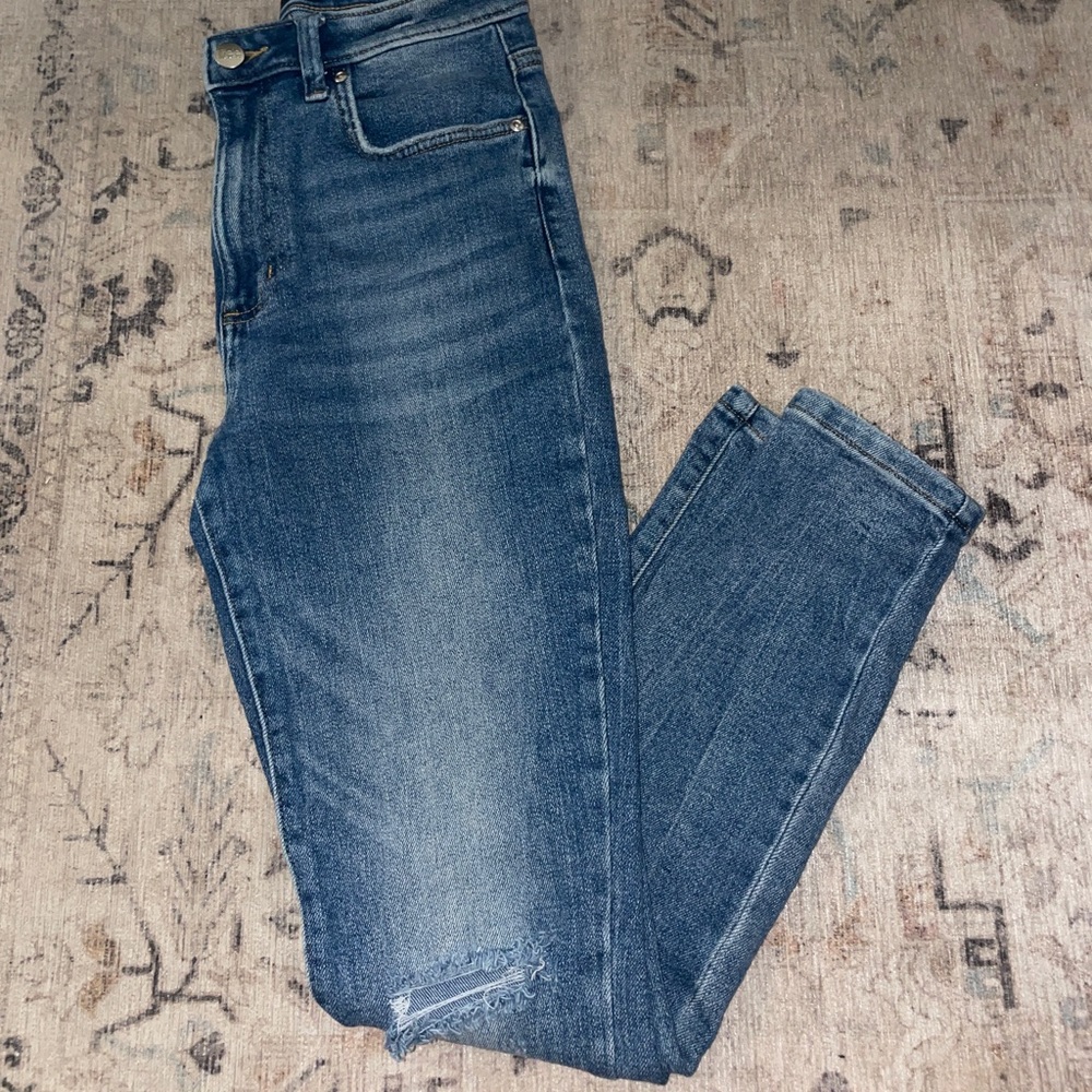 Lee Vintage Modern High Rise Skinny Jeans w/ Ripped Knee
